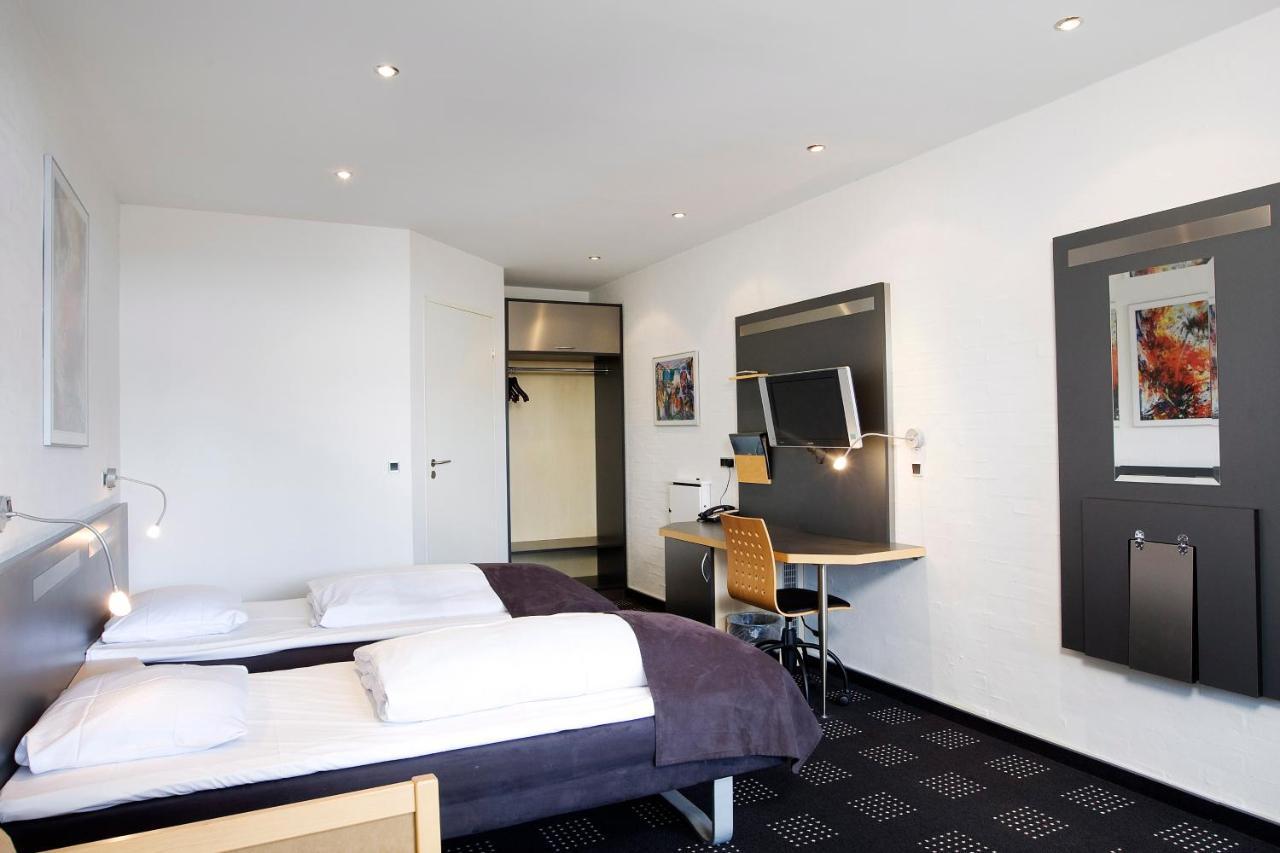 Hotel Hedegaarden Vejle Exterior foto