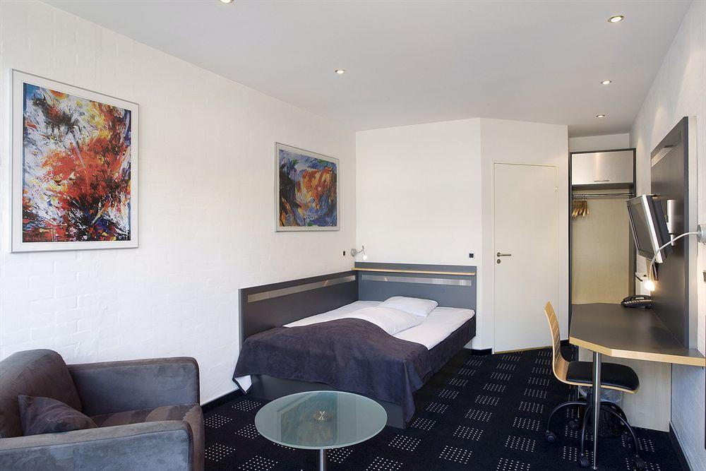 Hotel Hedegaarden Vejle Exterior foto